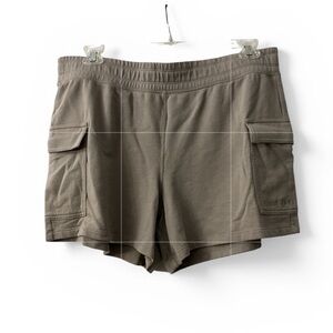 Calvin Klein Taupe Cargo Knit Shorts SZ L